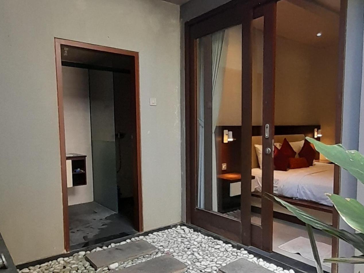 Villa Sakura Jimbaran Exterior photo